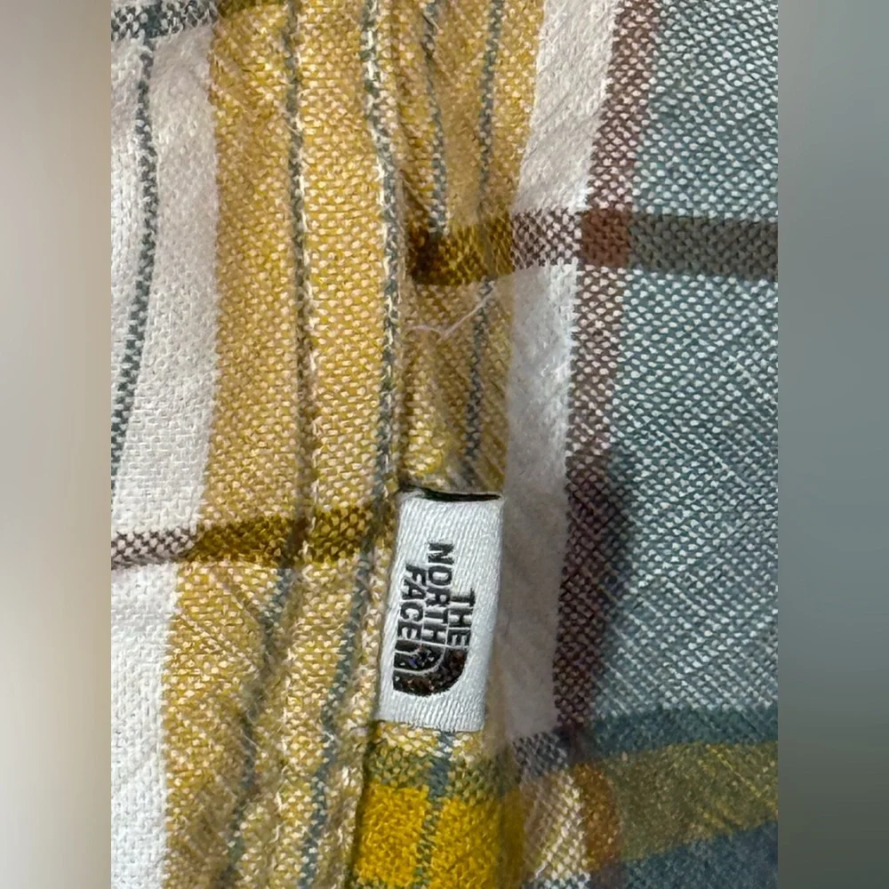 The North Face Men's Plaid Shirt in Green and Yellow, XL